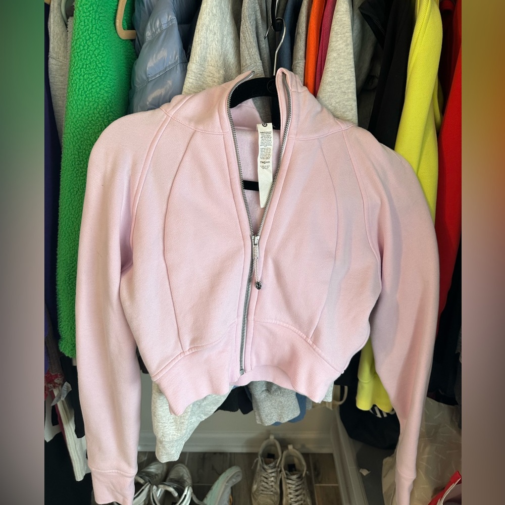 Lululemon Scuba Full-Zip cropped hoodie